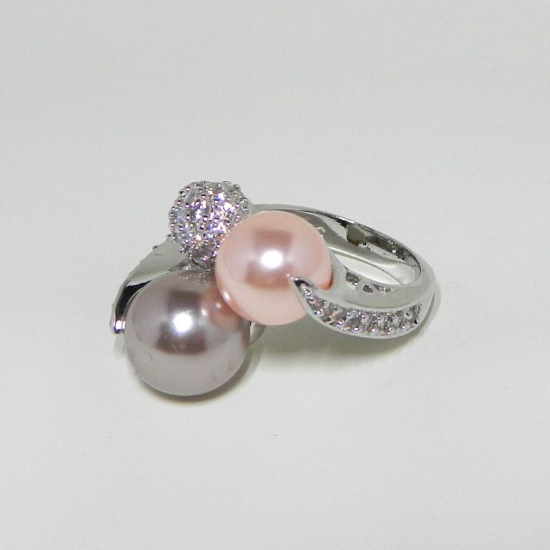 Fancy Pearl Fashion Ring